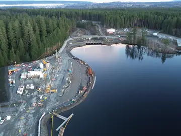 Soil improvment on John-Hart-Dam, Canada by Bauer Spezialtiefbau